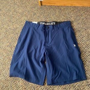 Brand New Hurley Hybrid Walkshort size 34 Navy Blue